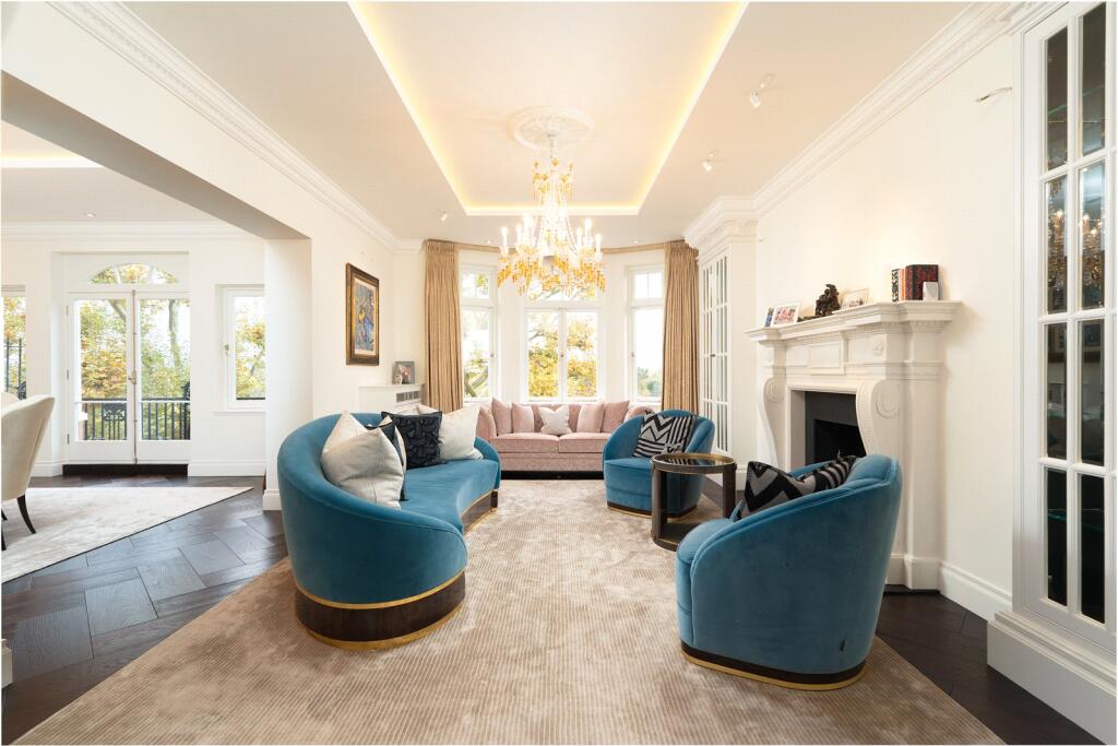4 bedroom apartment for sale in North Gate, Prince Albert Road, St John's Wood, London, NW8